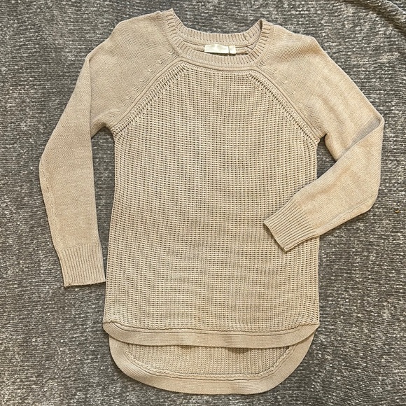 Sweaters - EUC Women's Beige tunic length knit Sweater m